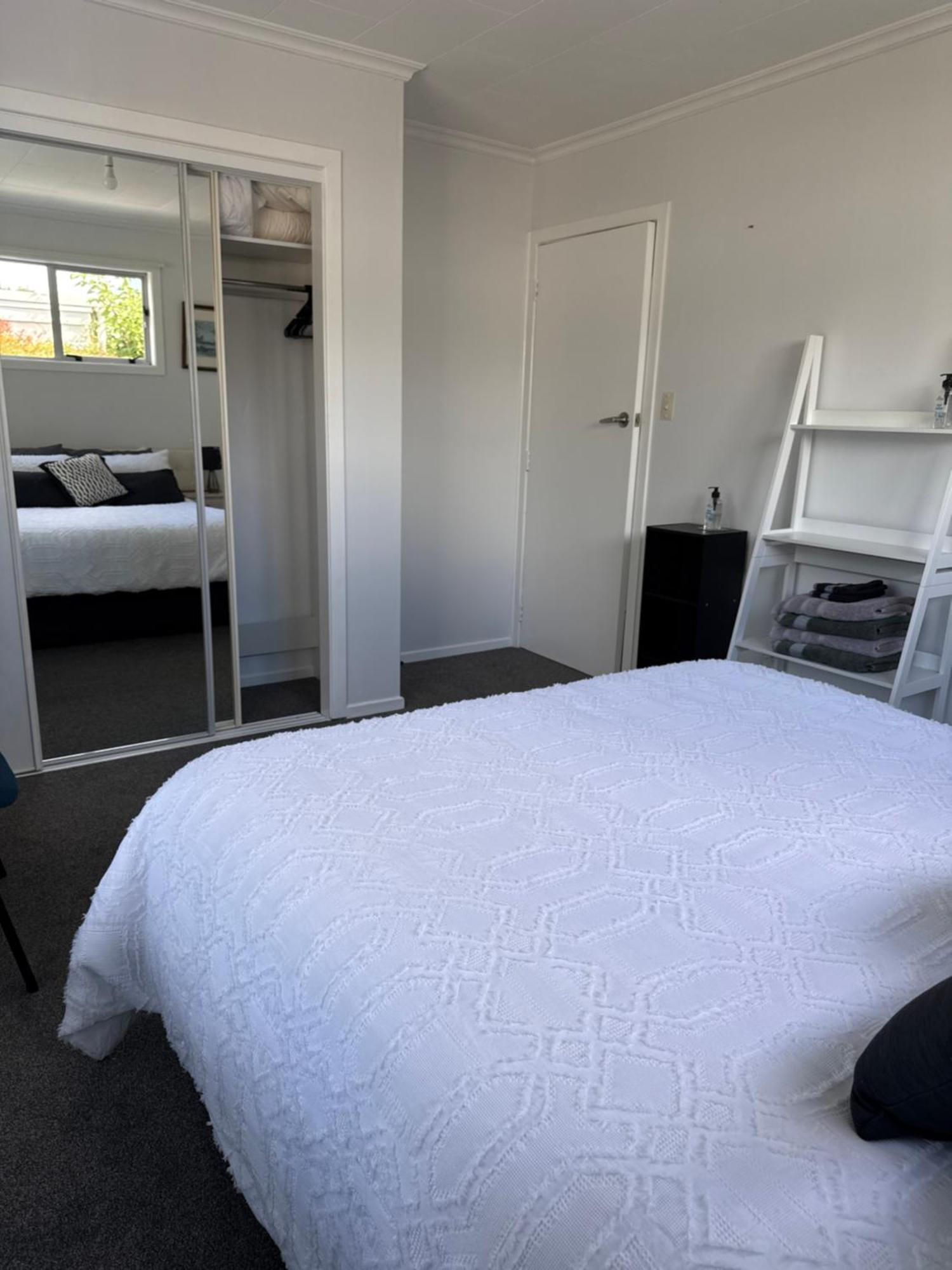 Inglewood Shared Home Bnb New Plymouth Exteriör bild