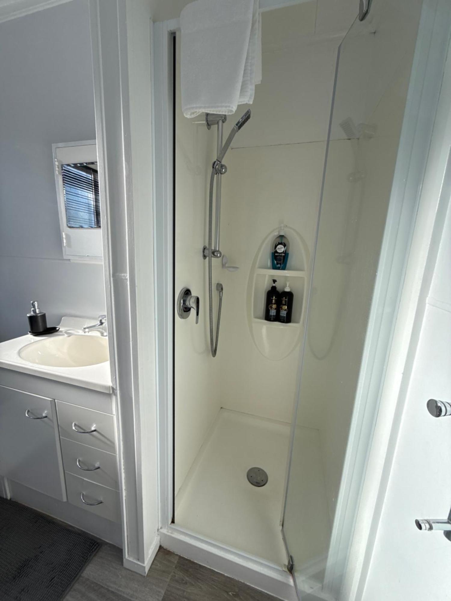 Inglewood Shared Home Bnb New Plymouth Exteriör bild