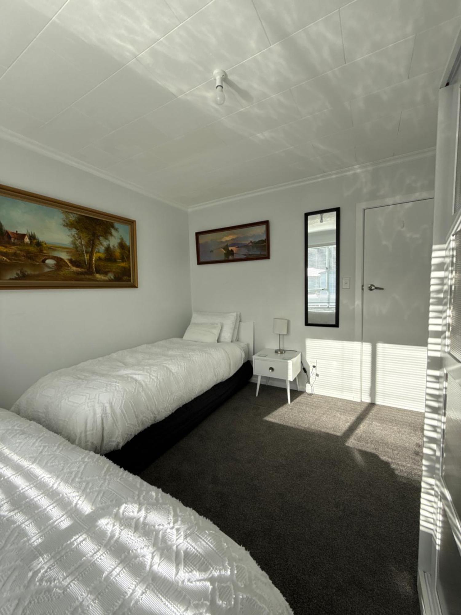 Inglewood Shared Home Bnb New Plymouth Exteriör bild